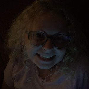 Meet your Posher, Meredith